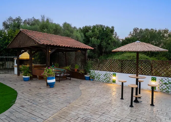 فيلة Rea Luxury 5 Bdrs With Swimming Pool Kremastí