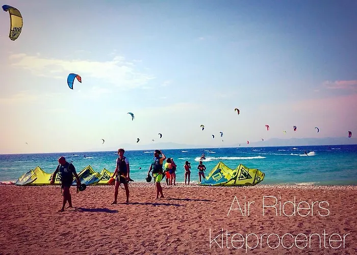 Rea Luxury 5 Bdrs With Swimming Pool * Кремасти